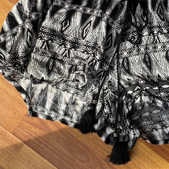 FLOWY SHORTS/SKORT - Picture 6 of 6